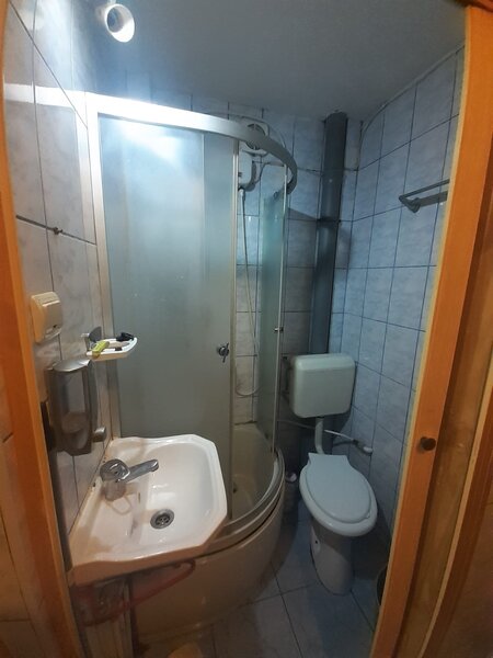 Berceni, Stradal, Soseaua Oltenitei